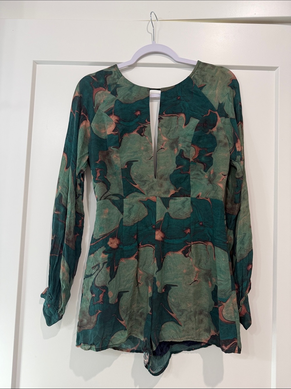 Green Marble-Print Long Sleeve Women's romper size 1